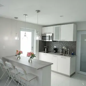 aereomar-boutique-apartment.top-hotels-puertorico.com/